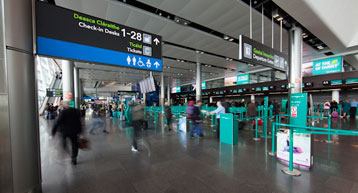 Check in signage aerlingus check in desks Terminal_2 Check in signage aerlingus check in desks Terminal_2