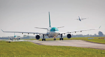 Planes-Runway Planes-Runway